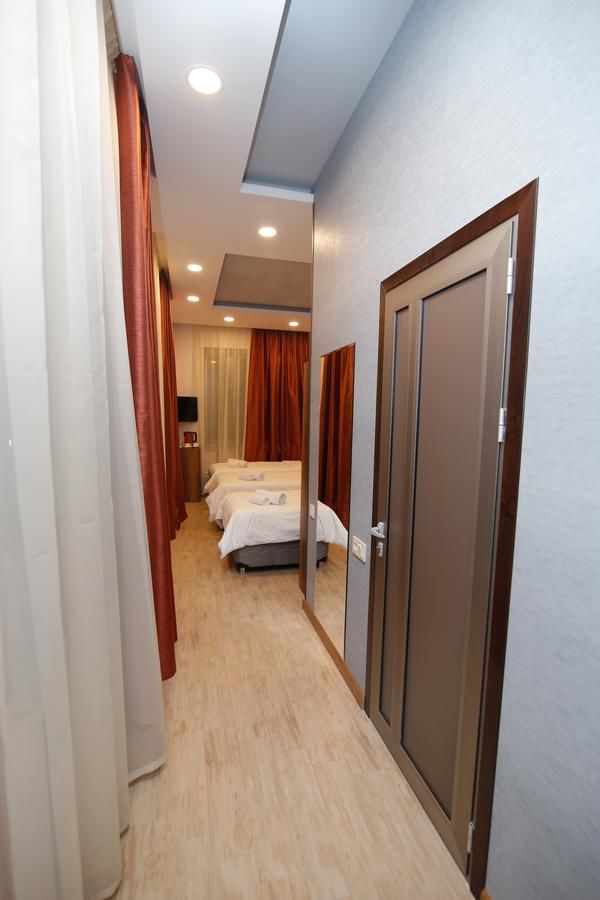 Отель Hotel Lider Complex Вайк-25