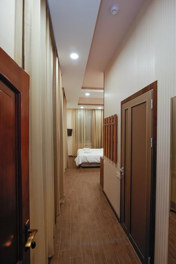 Отель Hotel Lider Complex Вайк-34