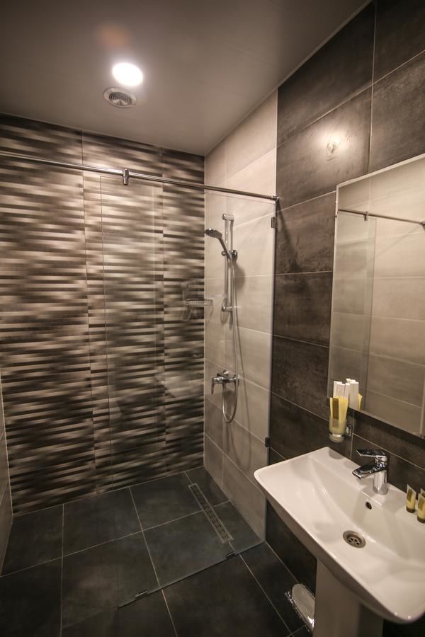 Отель Hotel Lider Complex Вайк-40